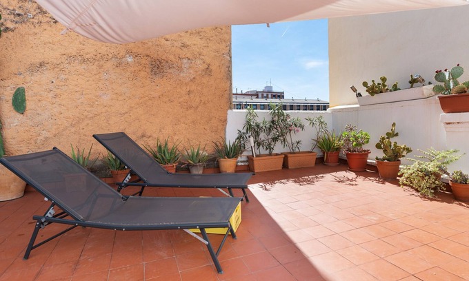 Catarroja Apartment | Apartment '1 Dormitorio Terraza' with Private Terrace, Wi-Fi and Air Conditioning
