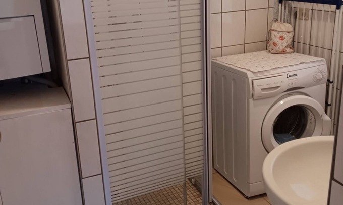 Schwarz Apartment | Apartment 1 - Guesthouse Alte Schule