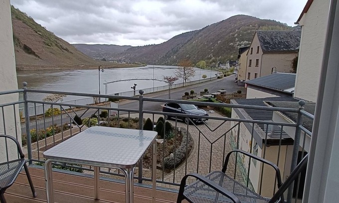 Briedern Apartment | Apartment 1 OG - Holiday apartment Moselstrand