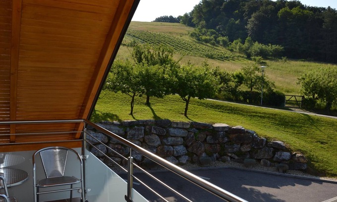 Loipersdorf bei Fuerstenfeld Apartment | Apartment/2 bedrooms/shower, WC - Gästehaus Waldblick