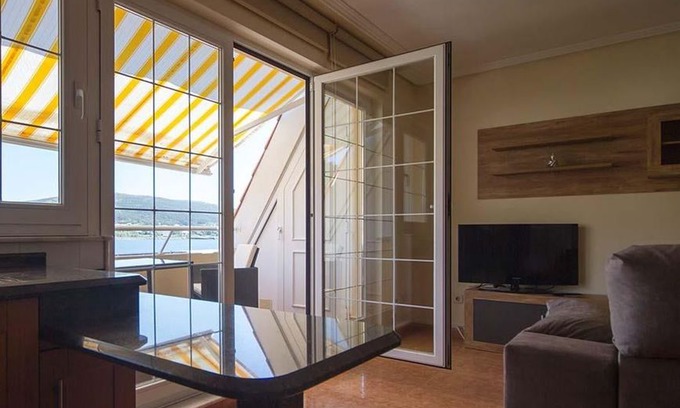 Corcubion Apartment | Apartment - 2 Bedrooms with Sea views - 106762
