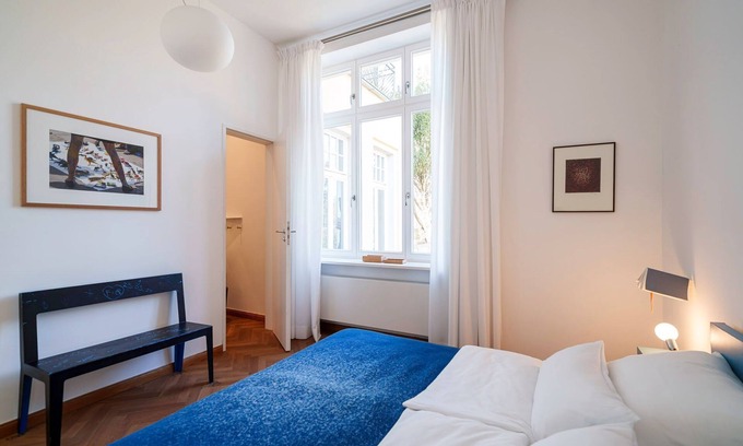 Landsdorf Apartment | Apartment 2 - Between roses & rhododendrons - The manor house - Holiday apartment