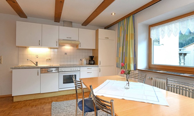 Schoppernau Apartment | Apartment 2 - House Angelina Pfefferkorn