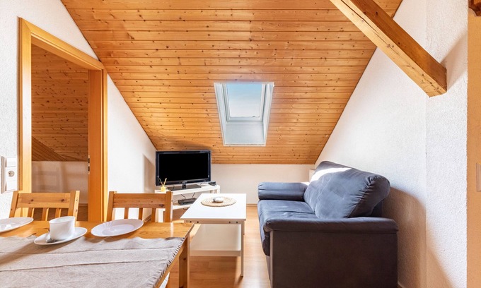 Heroldstatt Apartment | Apartment '2' with Wi-Fi