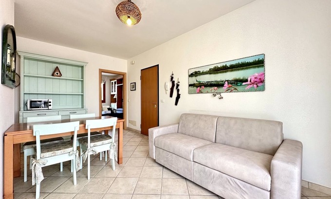 San Briccio Apartment | Apartment 200m vom Meer Entfernt mit Privatem Parkplatz und Swimmingpool