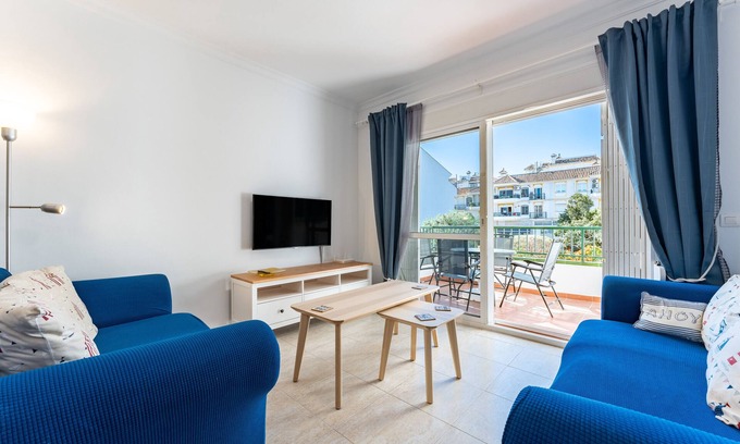 La Cala de Mijas Apartment | Apartment '234 Parque Playa La Cala' with Shared Pool, Wi-Fi and Air Conditioning