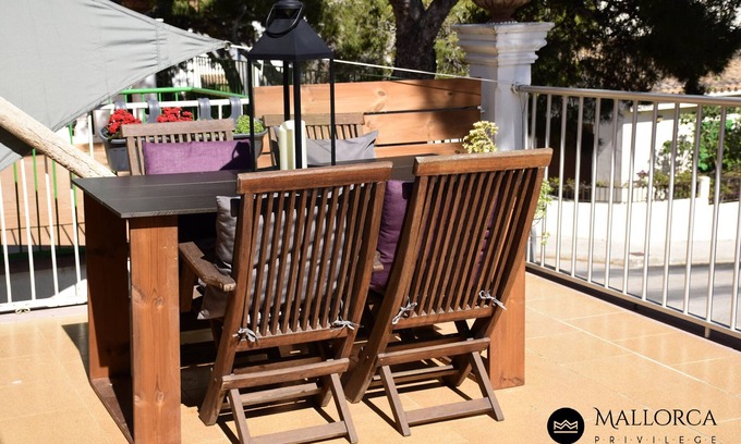 Porto Cristo Apartment | Apartment 2Pins-beach-family