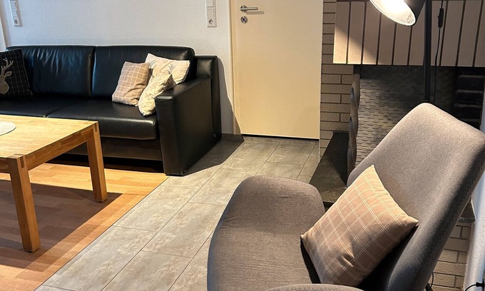 Gellinghausen Apartment | Apartment '3, 53qm' with Shared Terrace, Shared Garden and Wi-Fi