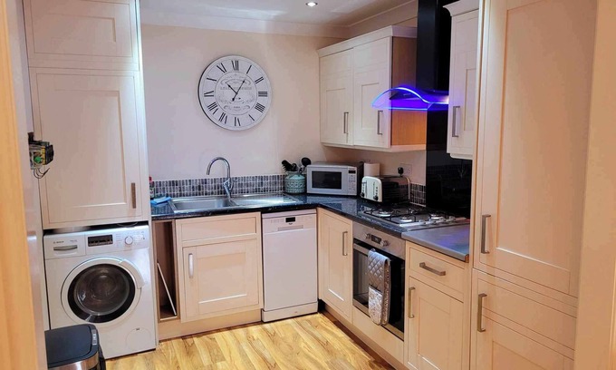 Darlington Apartment | Apartment 3 - Beautiful 1 bedroom, luxury apartment close to town centre.