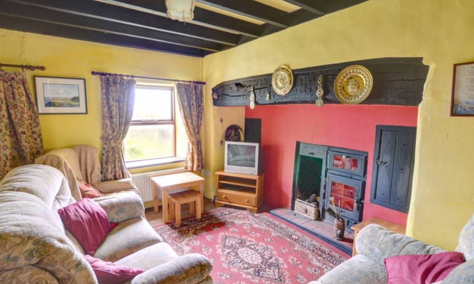 Llanfaglan House | Apartment ∙ 3 bedrooms ∙ 5 guests