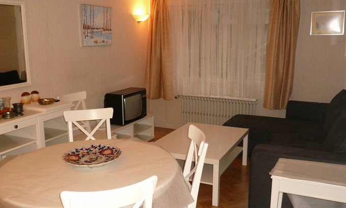 La Fuye-Velpeau Apartment | Apartment 3 * Center de Tours 6 people
