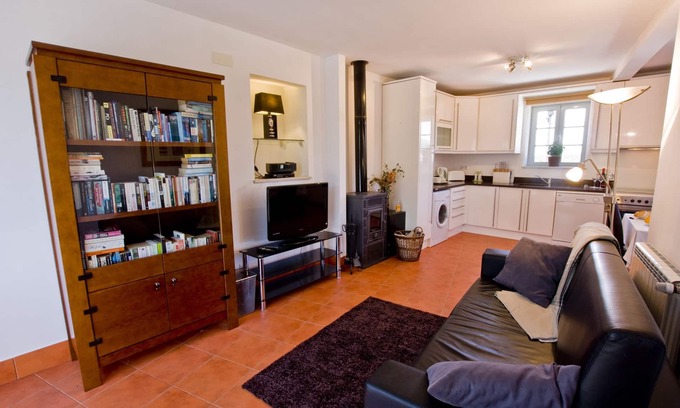 Penela Apartment | Apartment 3: Large, bright and modern apartment with stunning views