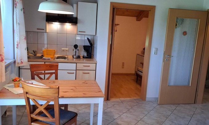 Frasdorf Apartment | Apartment 35 sqm, balcony, living/bedroom with double bed, W-Lan, TV