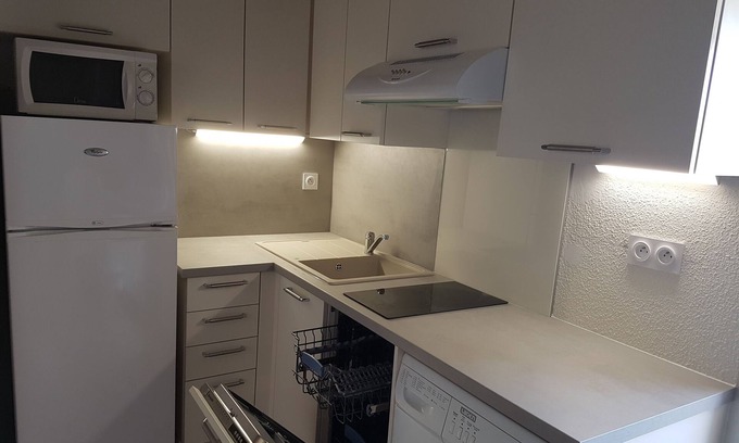 Saint-Girons Plage Apartment | Apartment (39) 2 bedrooms