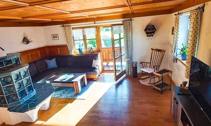 Marquartstein Apartment | Apartment- 4 persons, 75qm, 2 bedrooms, bathtub, WLAN
