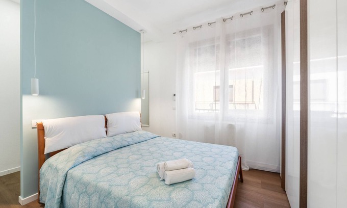 Guspini Apartment | Apartment '4 Seasons' with Balcony, Wi-Fi and Air Conditioning