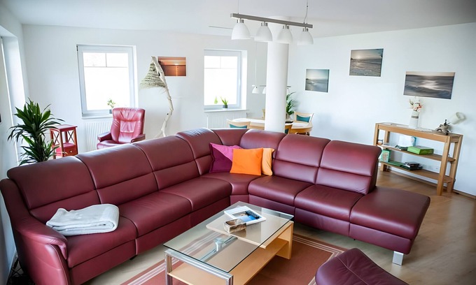 Kummerow Apartment | Apartment '4' with Lake View, Shared Terrace and Wi-Fi