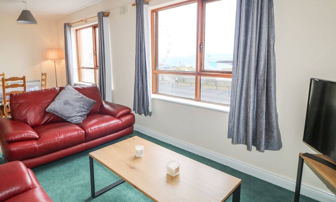 Bundoran Cottage | APARTMENT 42, family friendly in Bundoran, County Donegal