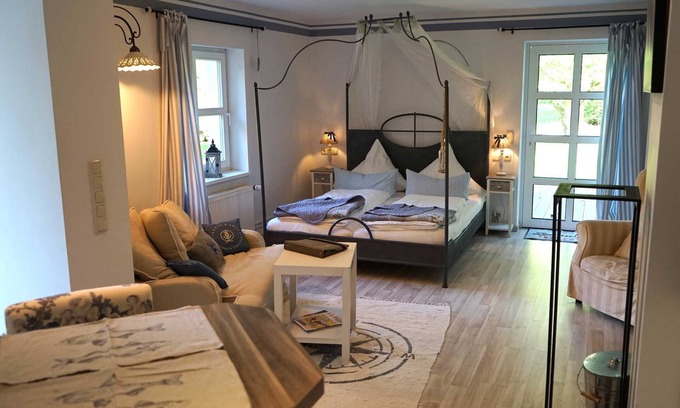 Altenkirchen Apartment | Apartment 5 - House Bela
