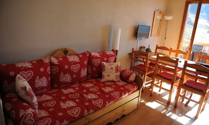 Montgellafrey Apartment | Apartment 6P, SAINT FRANCOIS LONGCHAMP (1650 m) Ski St Francois Longchamp