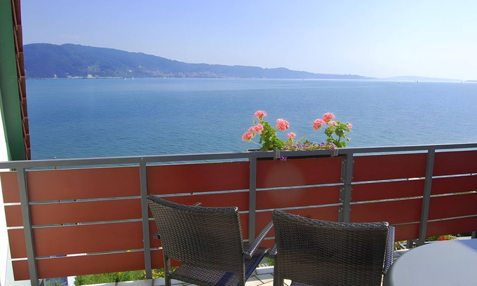 Bodman-Ludwigshafen Apartment | Apartment '7, 62qm' with Shared Garden, Balcony and Wi-Fi