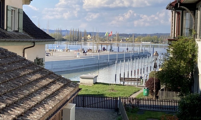 Ermatingen Apartment | Apartment 80m² on the lake with a fantastic view