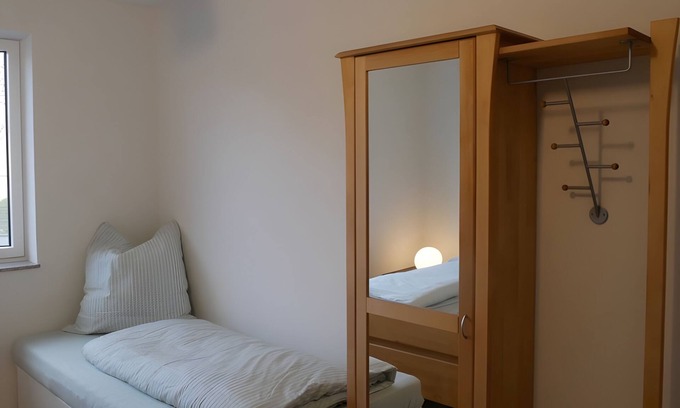 Waschenbeuren Apartment | Apartment '81qm' with Private Terrace and Wi-Fi