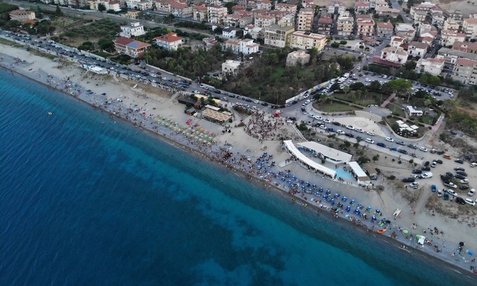 Guardavalle Marina Apartment | Apartment a few steps from the sea.
