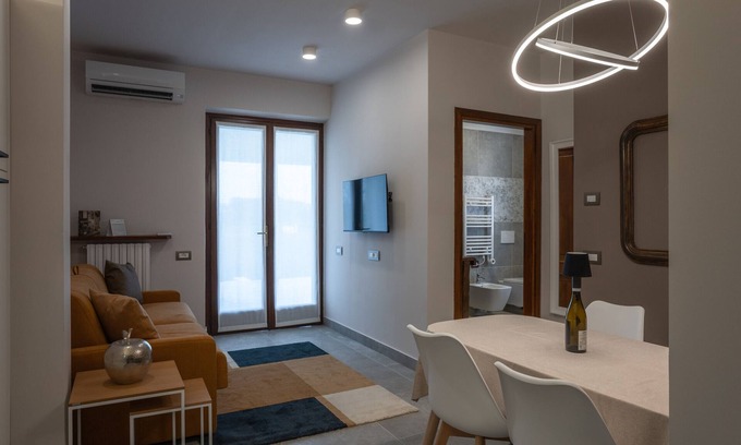 Valeggio sul Mincio Apartment | Apartment 'Appartamento Mael' with Shared Garden, Wi-Fi and Air Conditioning