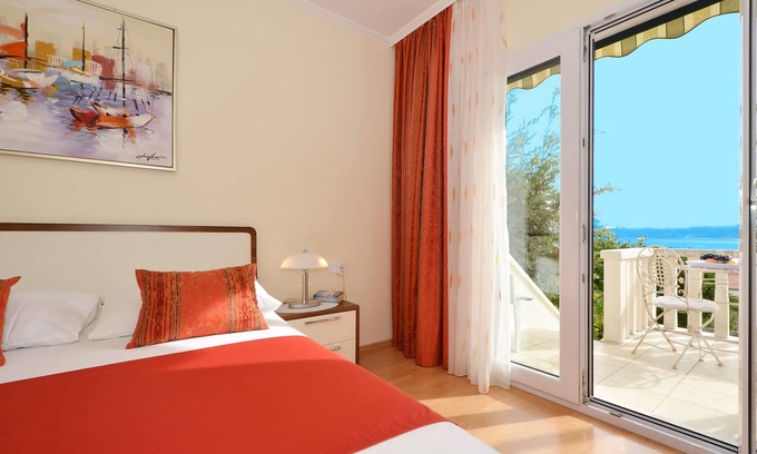 Bol Apartment | Apartment A1 Lavender DeLuxe with 60m² and picturesque sea view