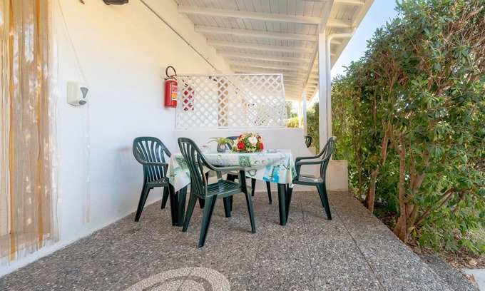 Otranto Apartment | Apartment 'Alimini - 3' with Private Terrace, Wi-Fi and Air Conditioning