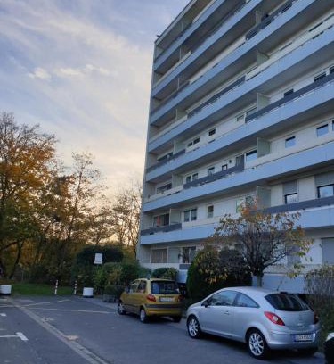 Hochemmerich Apartment | Apartment am Park 2