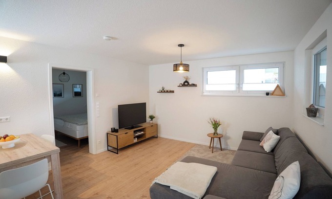 Niederlehen Apartment | Apartment 'Am Tanzberg' with Mountain View, Private Terrace and Wi-Fi