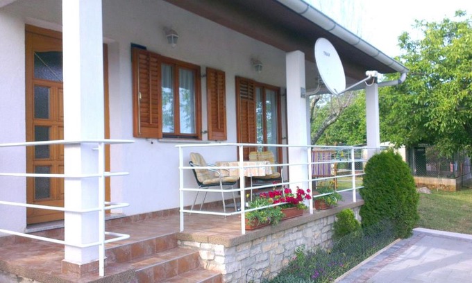 Becici Apartment | Apartment Ana