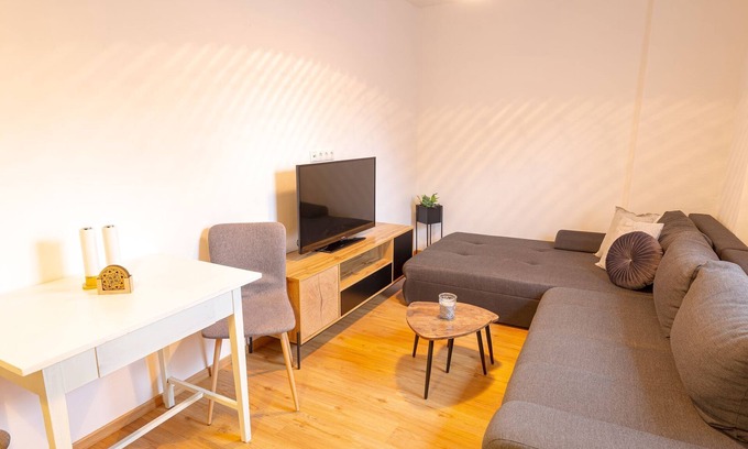 Lunz am See Apartment | Apartment Angermühle 50m2 mit Blick auf den Garten