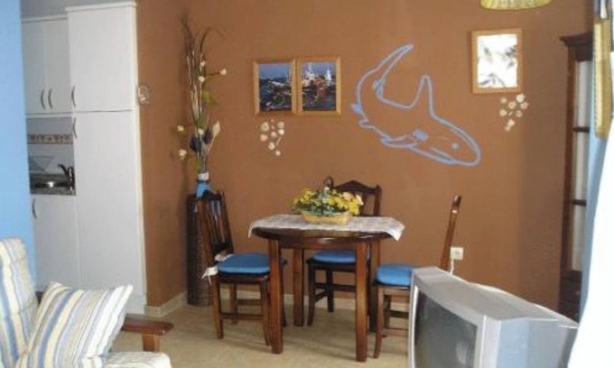 Carabano Apartment | Apartment 'Apartamento 2' with Shared Terrace, Shared Garden and Wi-Fi