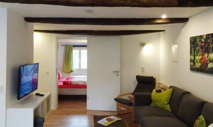 Finnentrop Apartment | Apartment 'Apfelbaum' with Private Terrace, Shared Garden and Wi-Fi