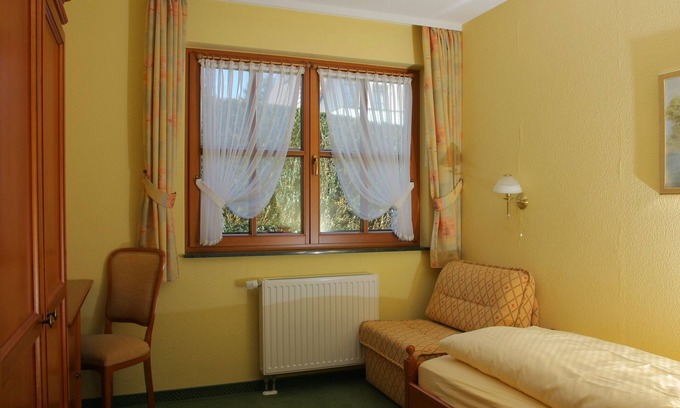 Sorge Apartment | Apartment/app. for 3 guests with 48m² in care (117652)