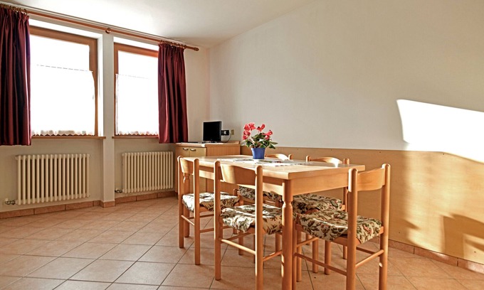 Dimaro Apartment | Apartment 'Appartamento Fantelli 5' with Mountain View, Shared Terrace and Wi-Fi