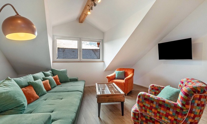 Ebersberg District Apartment | Apartment 'Appartment 12' with Shared Terrace, Shared Garden and Wi-Fi
