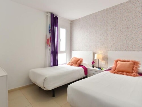 Playa de Arinaga Apartment | Apartment arinaga 2a in Arinaga - 5 persons, 3 bedrooms