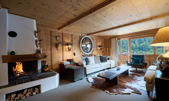 Klosters Platz Apartment | Apartment 'Arve B' with Balcony and Wi-Fi