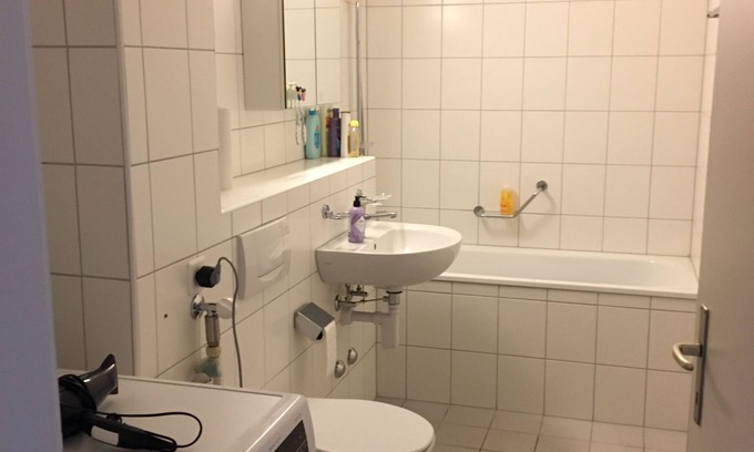 Baar Apartment | Apartment at 9th floor, 2.5 km from Zug center