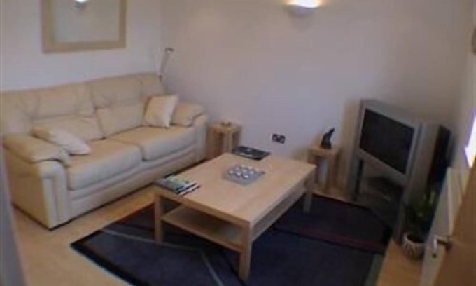 Crewe Apartment | Apartment at Earle House Serviced Apartments