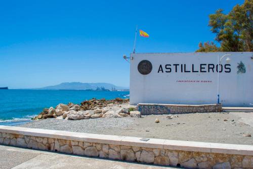 Pedregalejo Playa Apartment | apartment at the beach