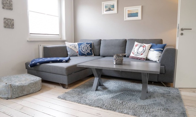 Stralsund Apartment | Apartment at the Strelasund 150m to the beach WLAN 250Mbits&E-car connection