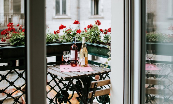Kazimierz Apartment | Apartment at Wawel -Kazimierz. City center, close to every attraction in Krakow.