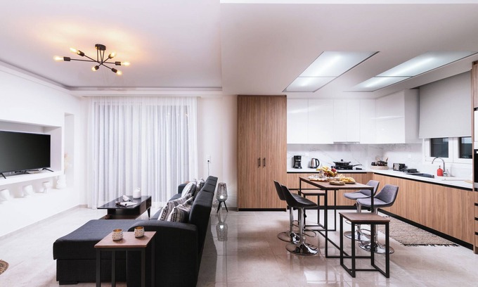 Kappariana Apartment | Apartment 'Athena Home South Crete' with Mountain View, Wi-Fi and Air Conditioning