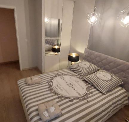 Gambetta Apartment | apartment-avenue des Fleurs - NICE 06000
