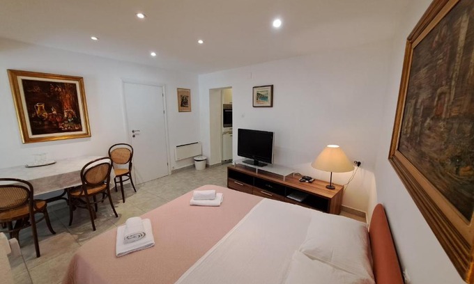Draga Bascanska Apartment | Apartment Bauk
